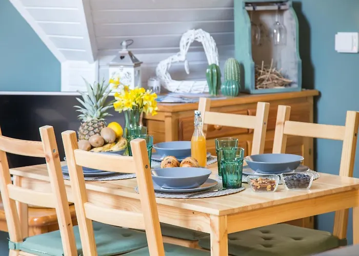 Apartament Naphoz Holddal *